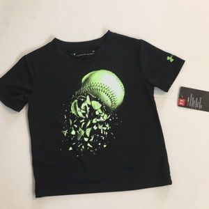 🔹NWT under Armour Heatgear tee boys 2T